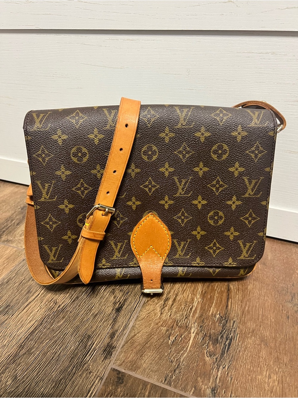 Authentic Vintage 1982 Louis Vuitton Monogram Cartouchiere GM Crossbody Bag